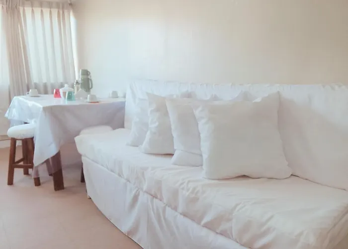 3 Bedroom Main Avenue - Appartamento *